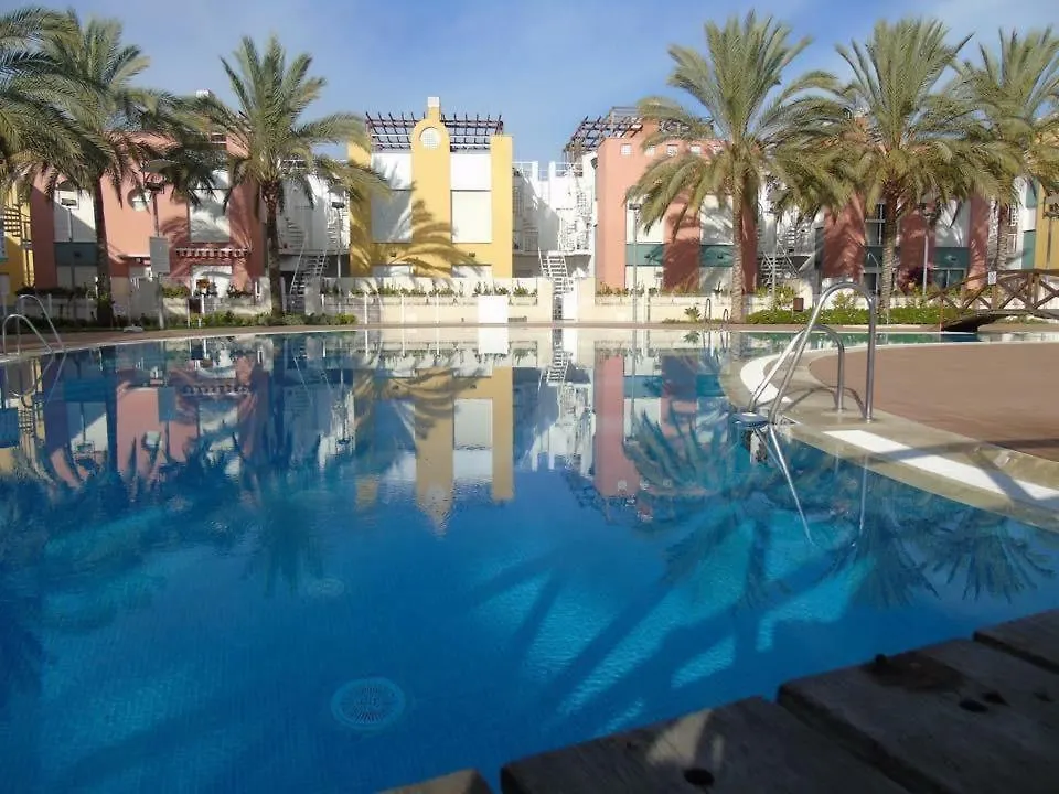 Atico Del Sol Laguna Beach Vera Playa Apartment